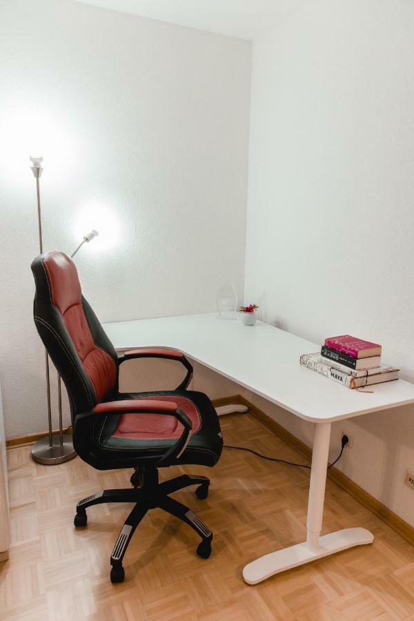 Luxury Flat Between Cologne And Bonn And Phantasialand Bruhl Wesseling Eksteriør bilde